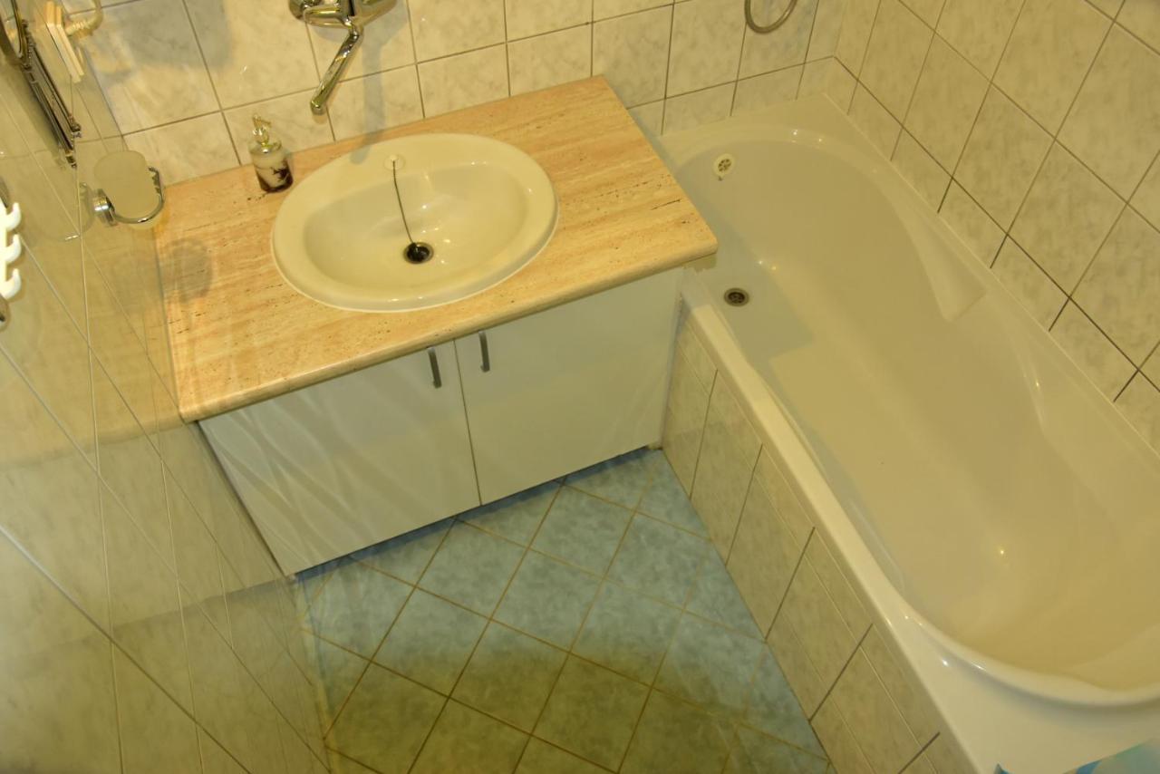 Pensjonat Za Kaplicku Hovorany Zewnętrze zdjęcie